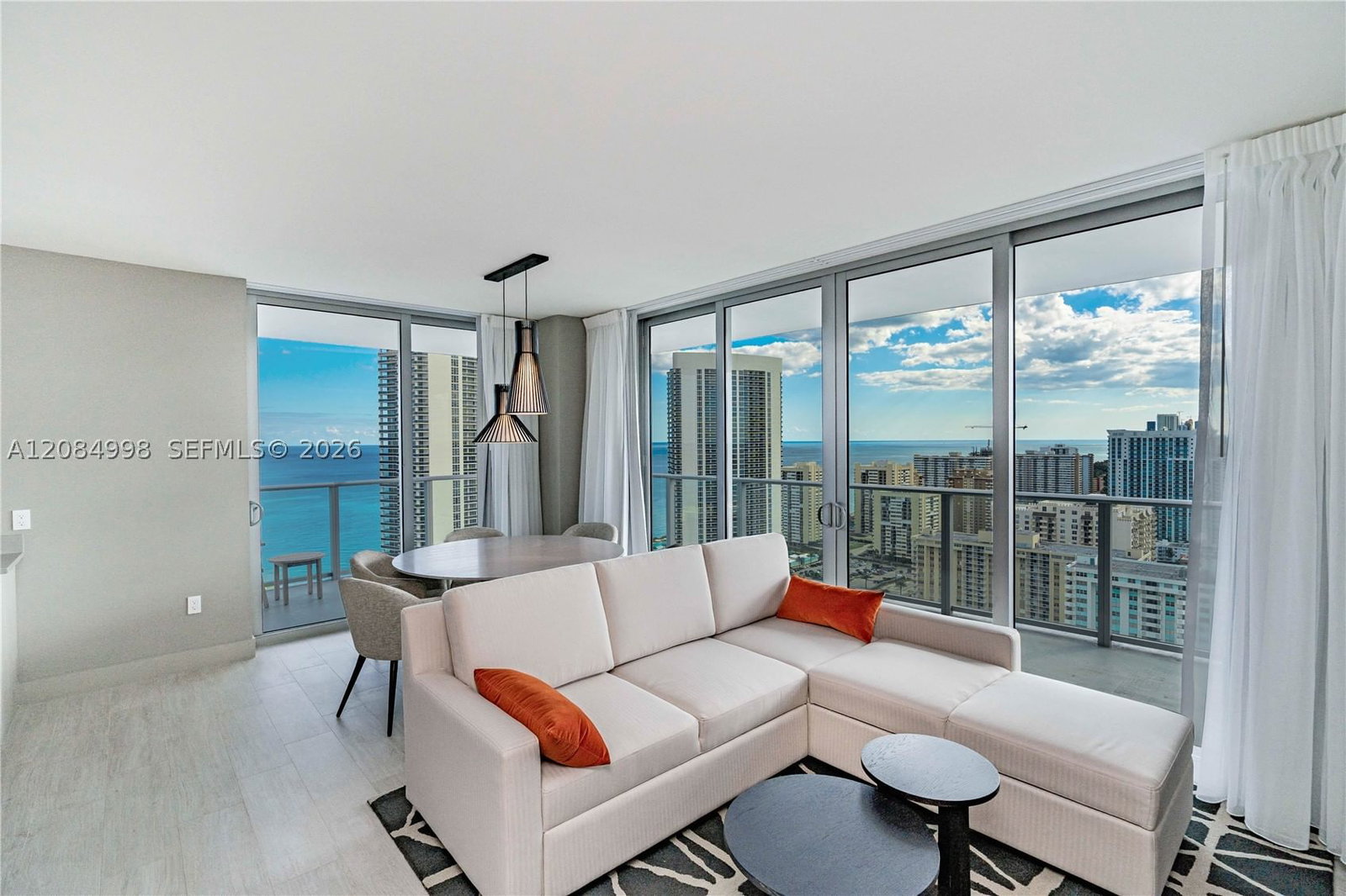 Real estate property located at 4010 Ocean Dr R1609, Broward, 4010 South Ocean Condo, Hollywood, FL
