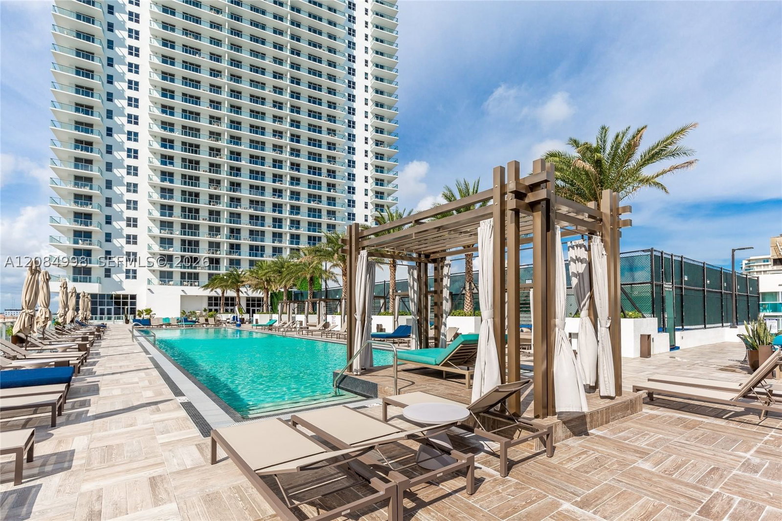 Real estate property located at 4010 Ocean Dr R1609, Broward, 4010 South Ocean Condo, Hollywood, FL
