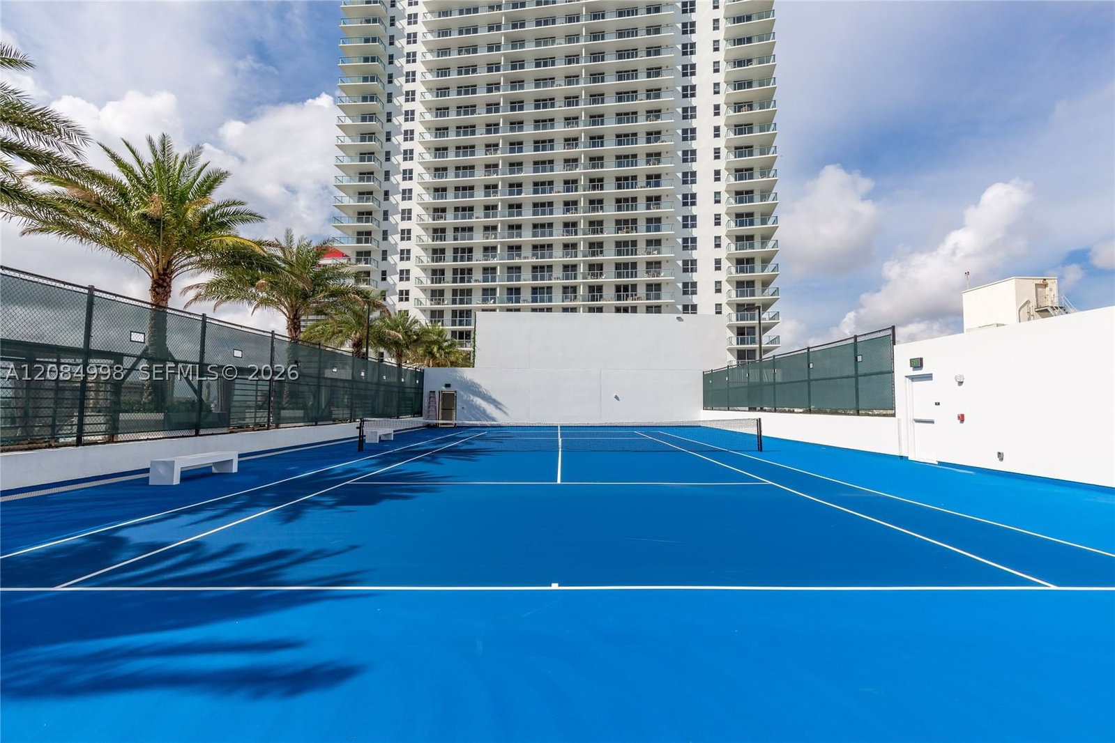 Real estate property located at 4010 Ocean Dr R1609, Broward, 4010 South Ocean Condo, Hollywood, FL