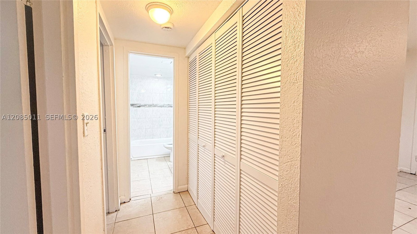 Real estate property located at 5100 41st St #115, Broward, Condado Real Condo, Pembroke Park, FL