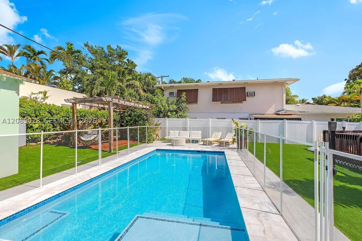 Real estate property located at 1621 3rd Ct, Broward, Victoria Park Corr Amen Pl, Fort Lauderdale, FL