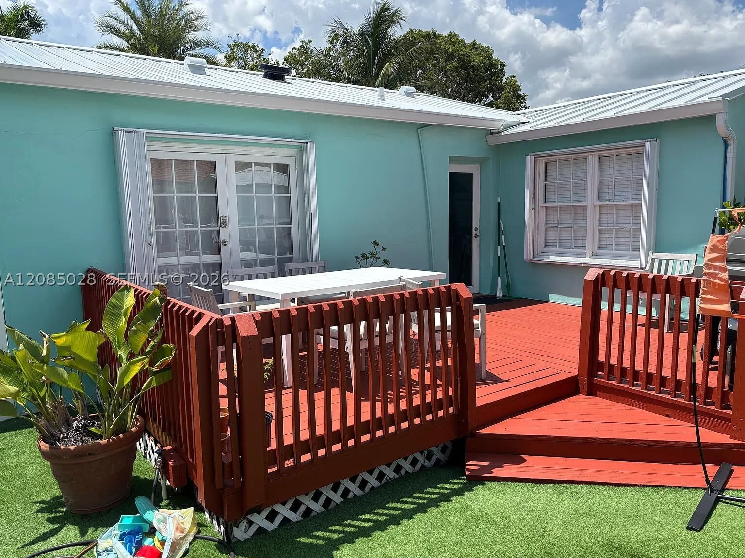 Real estate property located at 1621 3rd Ct, Broward, Victoria Park Corr Amen Pl, Fort Lauderdale, FL