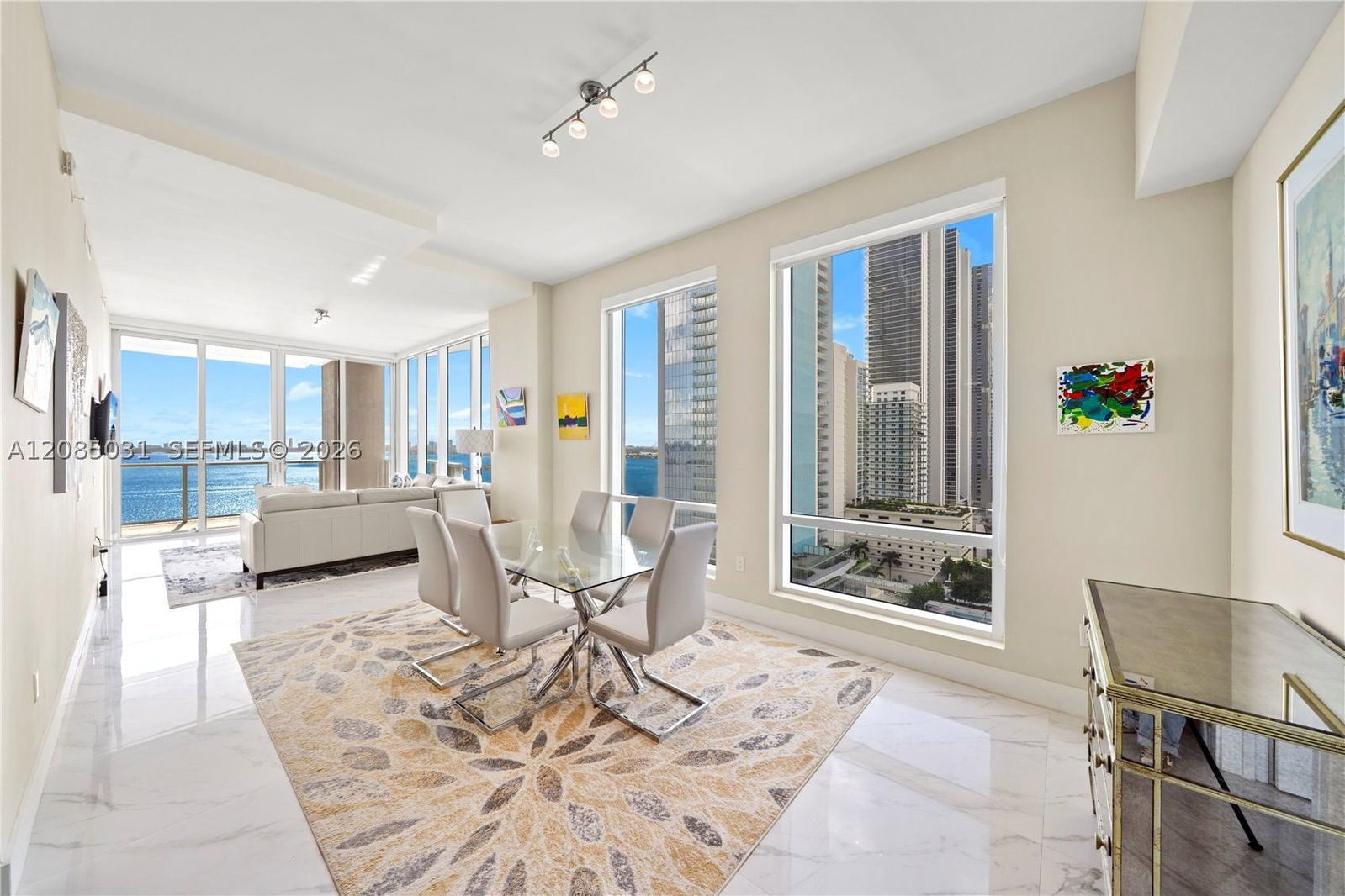 Real estate property located at 601 27th St #1808, Miami-dade, The Crimson Condo, Miami, FL