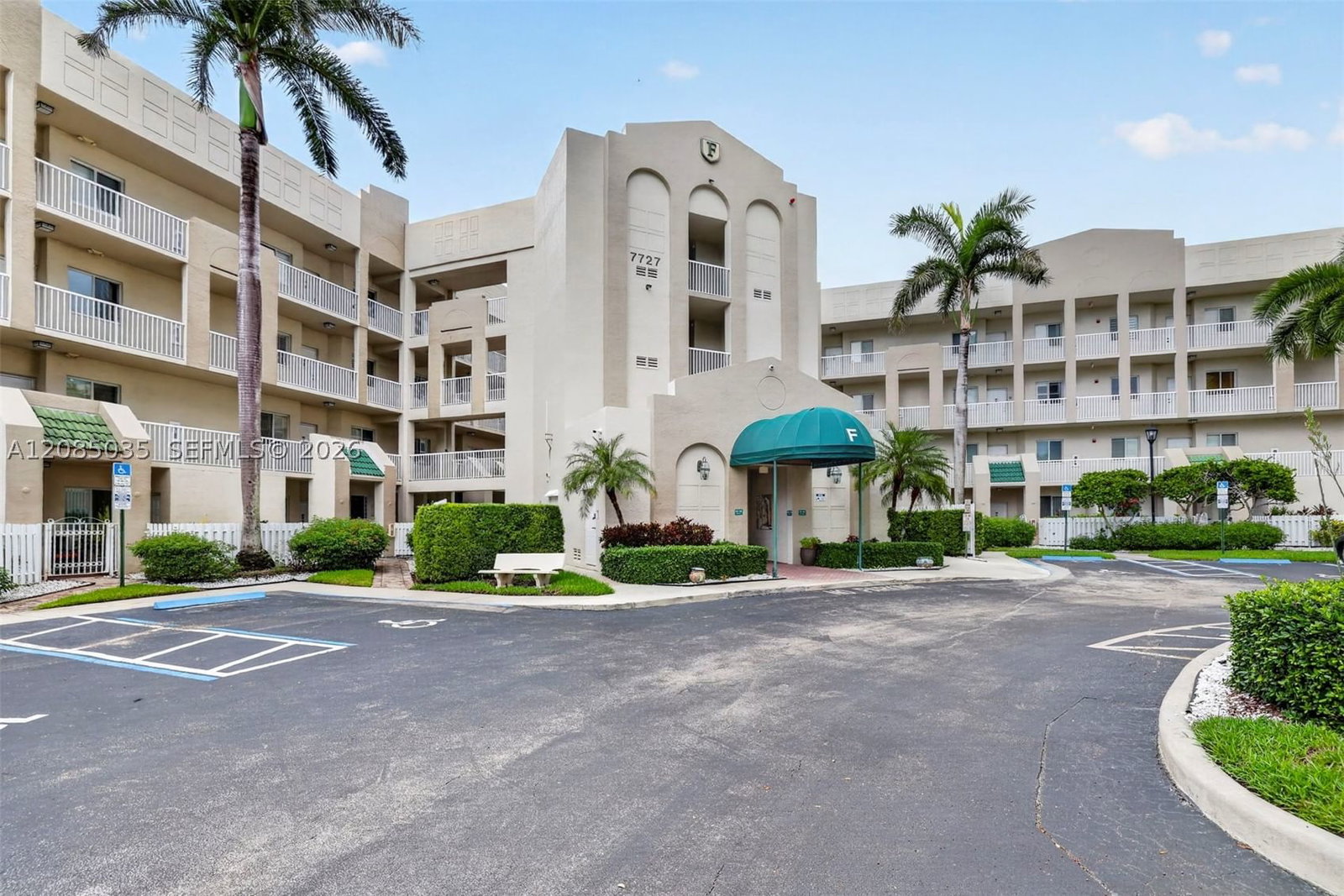 Real estate property located at 7727 Southampton Ter #310, Broward, Southampton Condominium F, Tamarac, FL