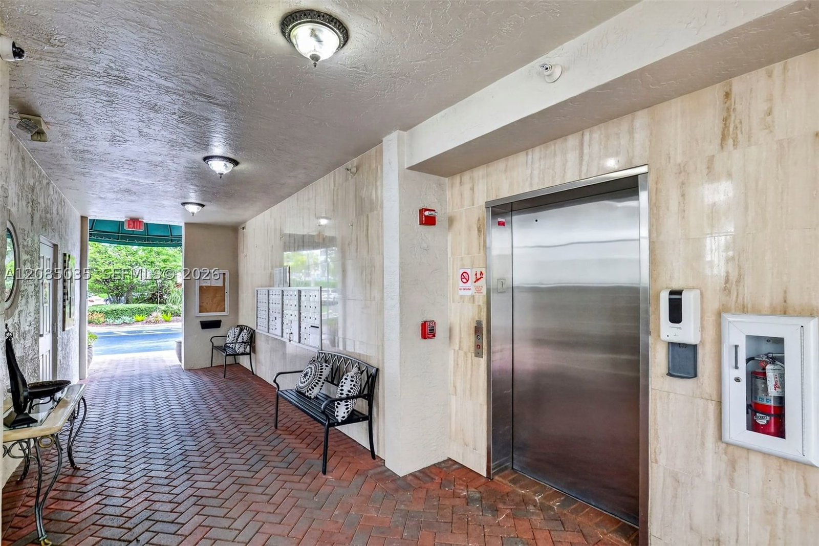 Real estate property located at 7727 Southampton Ter #310, Broward, Southampton Condominium F, Tamarac, FL