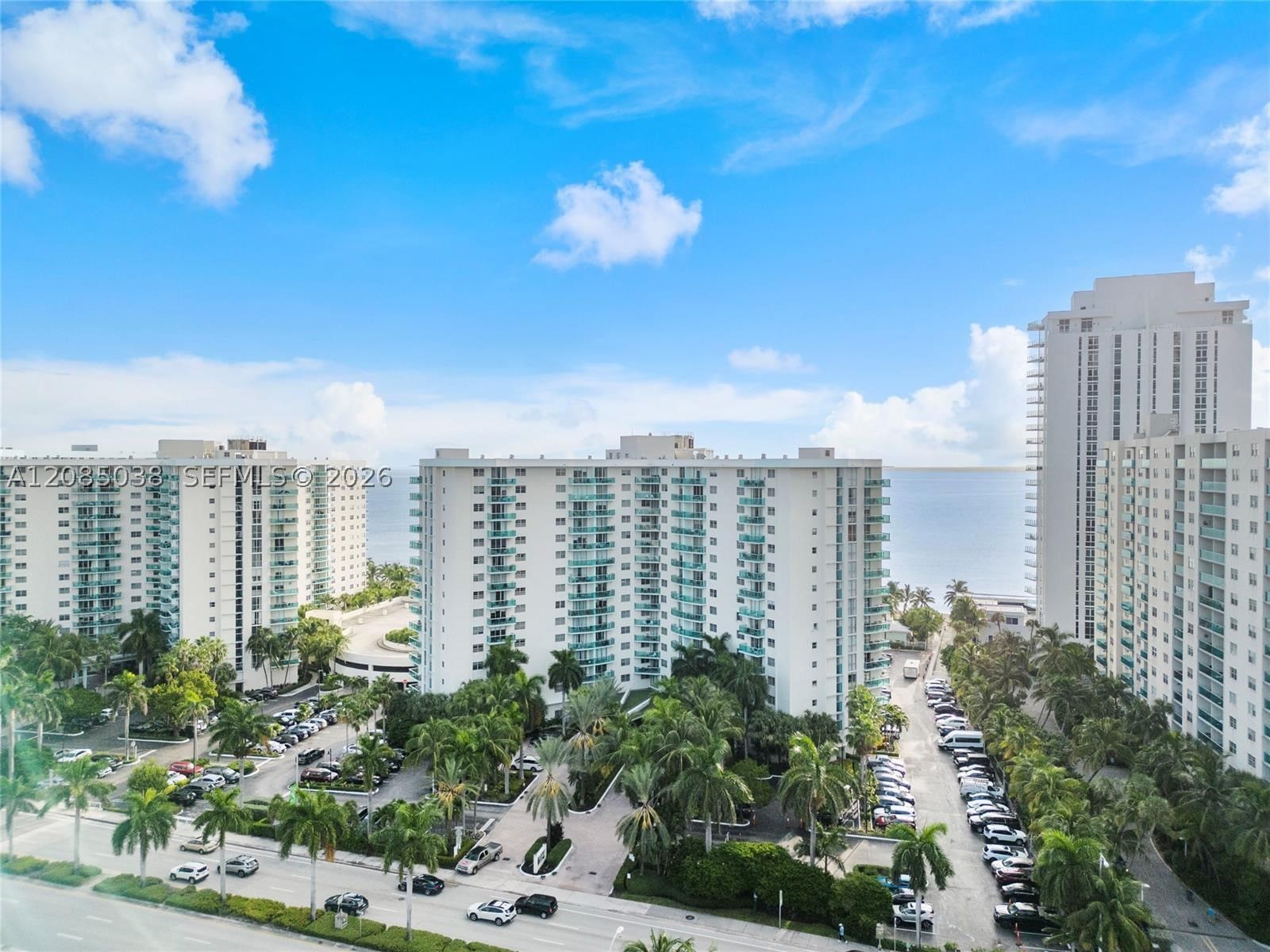 Real estate property located at 3901 Ocean Dr #11L, Broward, Tides On Hollywood Beach, Hollywood, FL