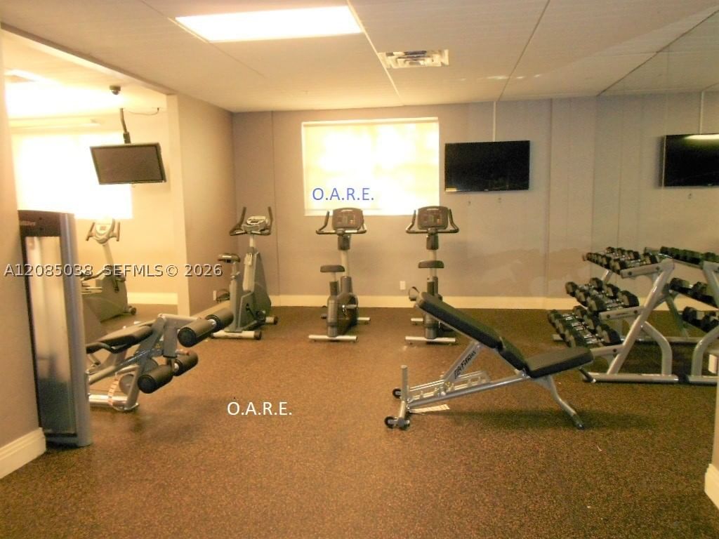 Real estate property located at 3901 Ocean Dr #11L, Broward, Tides On Hollywood Beach, Hollywood, FL