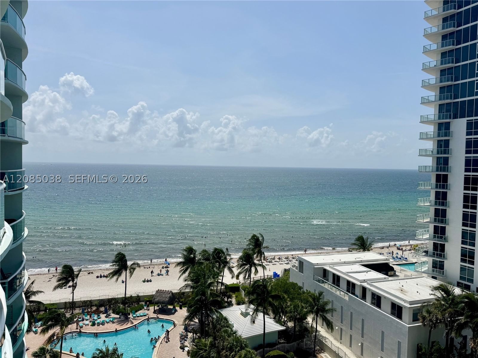 Real estate property located at 3901 Ocean Dr #11L, Broward, Tides On Hollywood Beach, Hollywood, FL