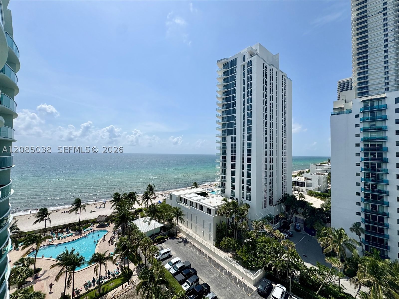 Real estate property located at 3901 Ocean Dr #11L, Broward, Tides On Hollywood Beach, Hollywood, FL