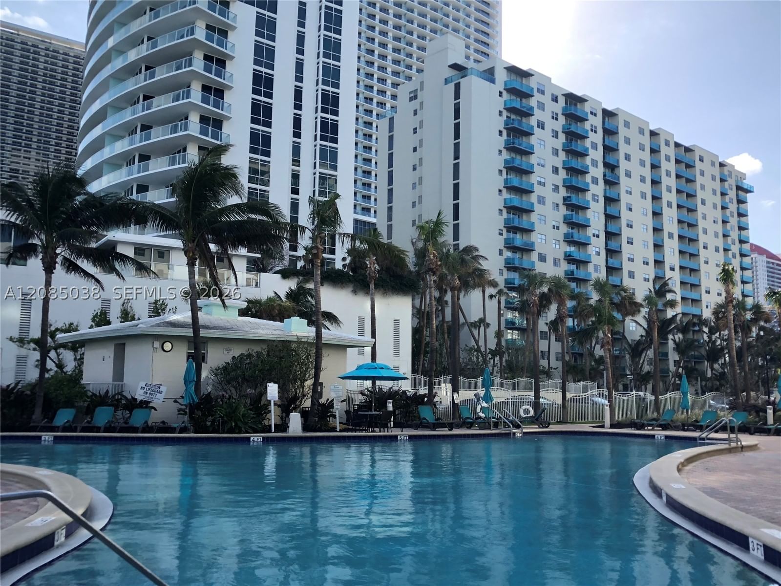 Real estate property located at 3901 Ocean Dr #11L, Broward, Tides On Hollywood Beach, Hollywood, FL
