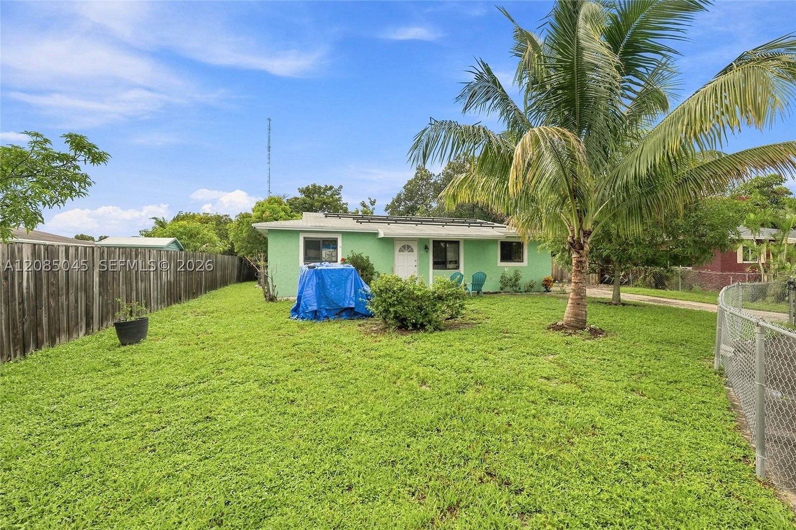 Real estate property located at 2622 24th Ct, Broward, Northwest Lauderdale 2 Ad, Fort Lauderdale, FL