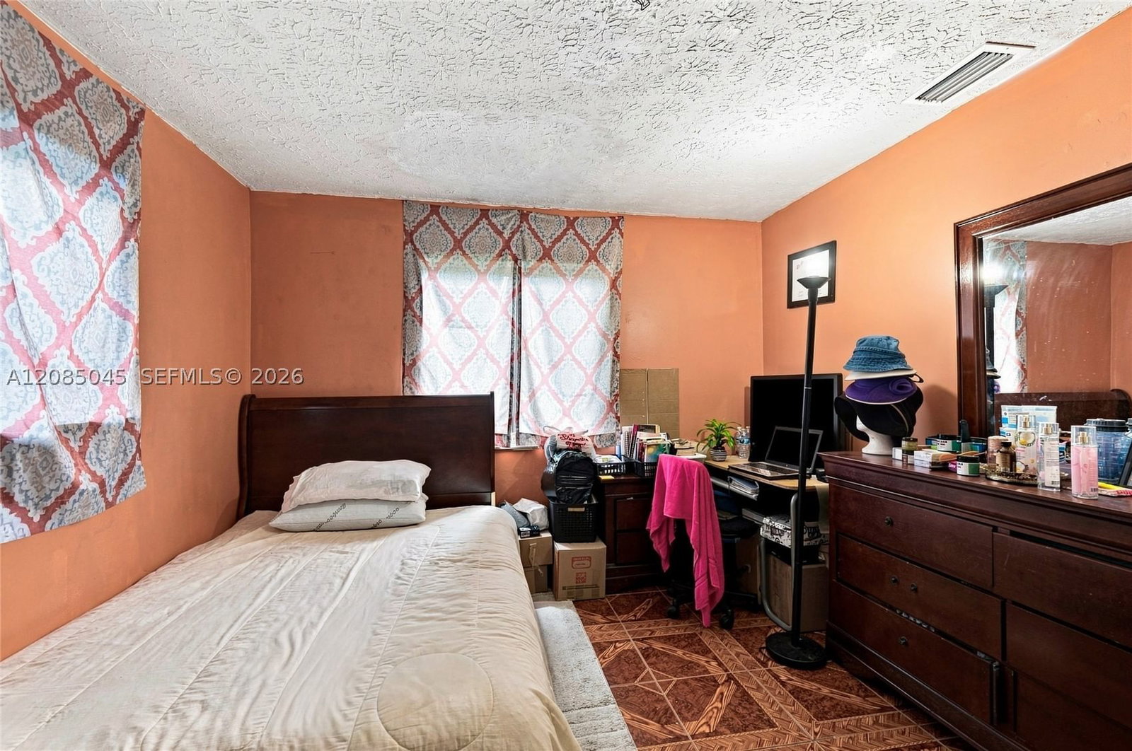 Real estate property located at 2622 24th Ct, Broward, Northwest Lauderdale 2 Ad, Fort Lauderdale, FL