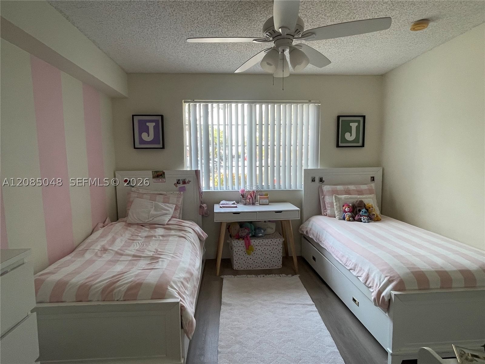 Real estate property located at 2009 10th Ave #303, Broward, Village East Condo, Fort Lauderdale, FL