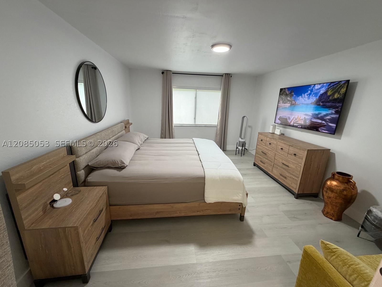 Real estate property located at 331 Lakeview Dr #101, Broward, Racquet Club Apts At Bona, Weston, FL