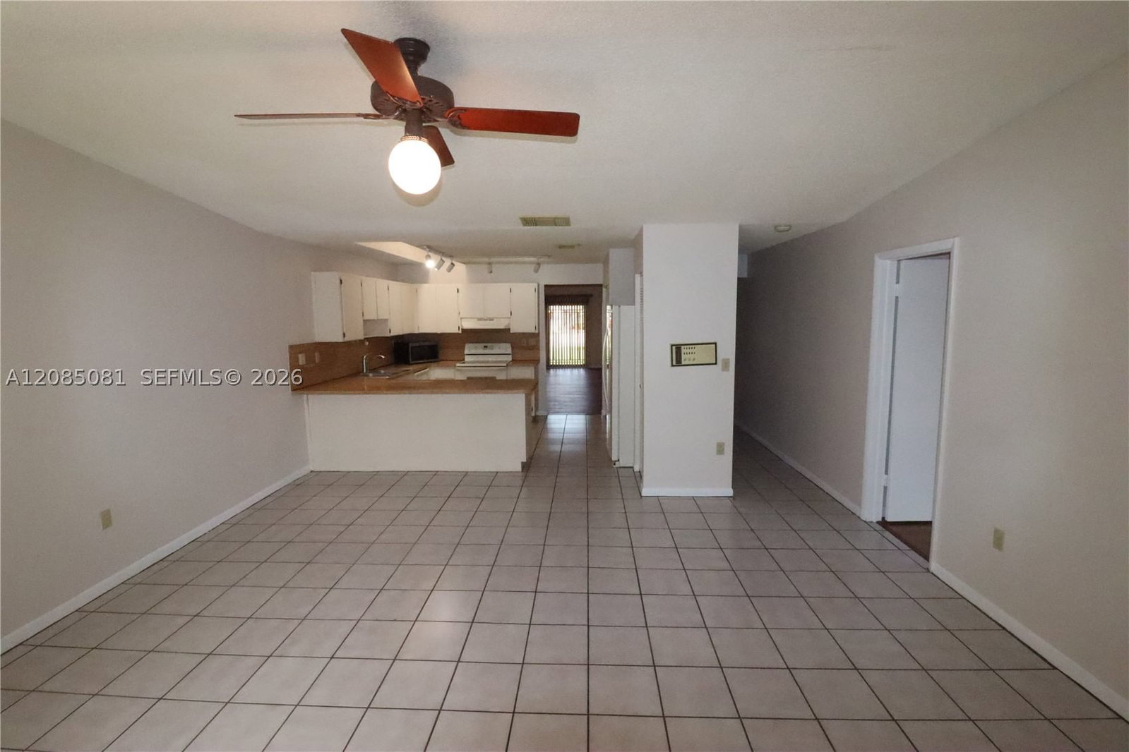 Real estate property located at 2428 109th Ct, Miami-dade, Westbrooke Twin Homes Con, Miami, FL