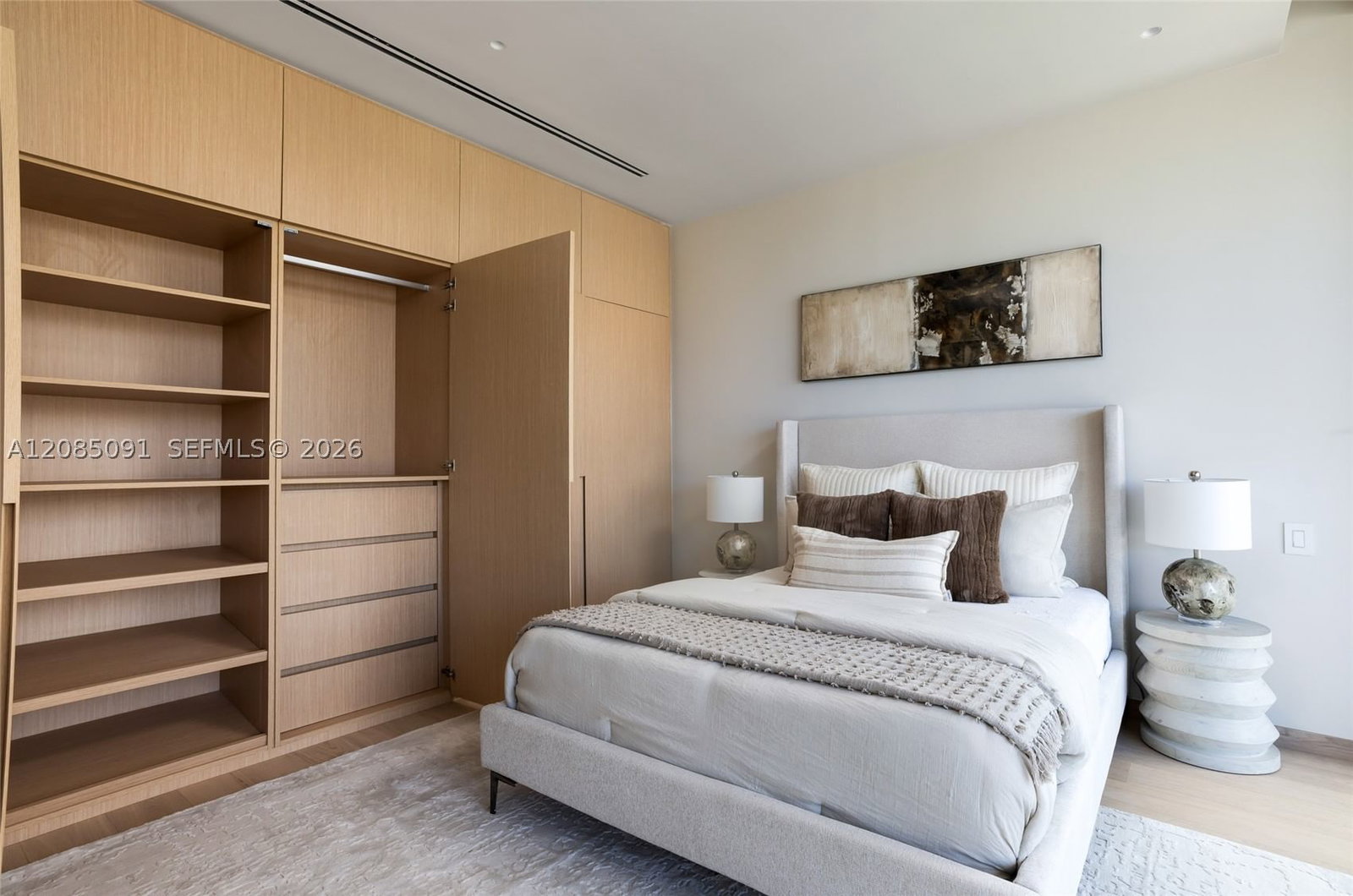 Real estate property located at 4940 Cherokee Ave, Miami-dade, Lake View Heights Sub, Miami Beach, FL