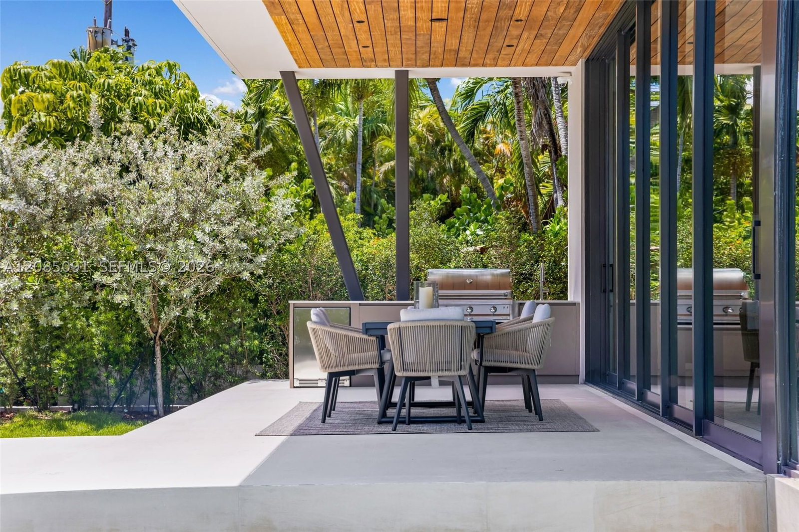 Real estate property located at 4940 Cherokee Ave, Miami-dade, Lake View Heights Sub, Miami Beach, FL