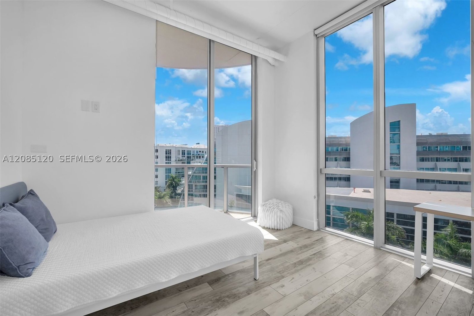 Real estate property located at 3029 188th St #725, Miami-dade, Uptown Marina Lofts Condo, Aventura, FL