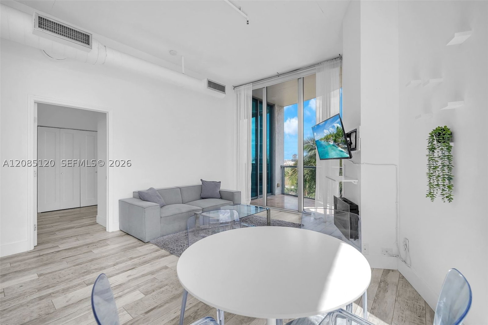 Real estate property located at 3029 188th St #725, Miami-dade, Uptown Marina Lofts Condo, Aventura, FL