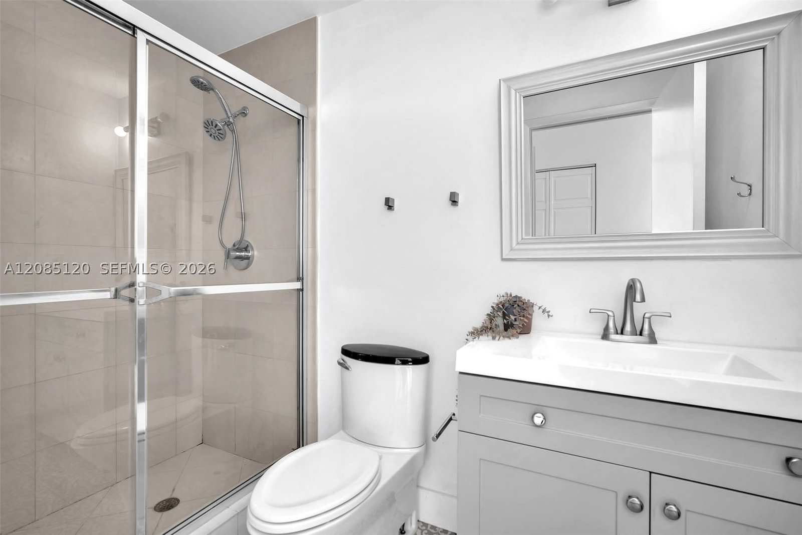 Real estate property located at 3029 188th St #725, Miami-dade, Uptown Marina Lofts Condo, Aventura, FL