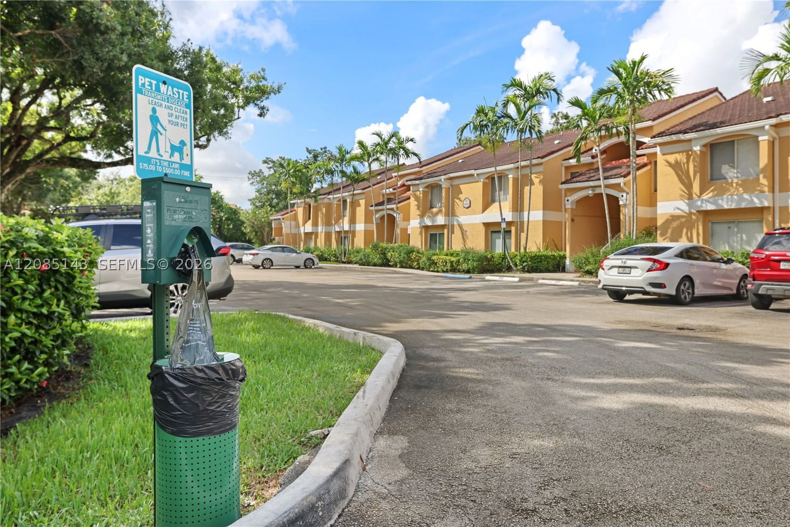 Real estate property located at 2440 33rd St #1803, Broward, Sailboat Pointe Condo, Oakland Park, FL
