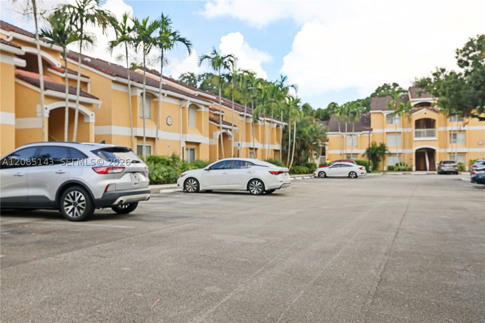Real estate property located at 2440 33rd St #1803, Broward, Sailboat Pointe Condo, Oakland Park, FL
