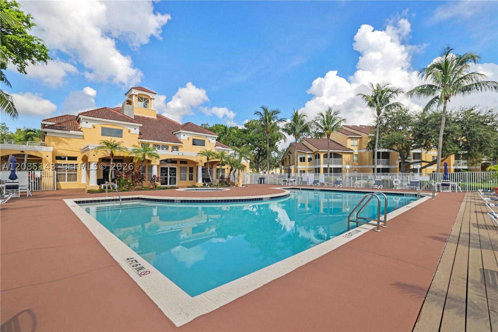 Real estate property located at 2440 33rd St #1803, Broward, Sailboat Pointe Condo, Oakland Park, FL