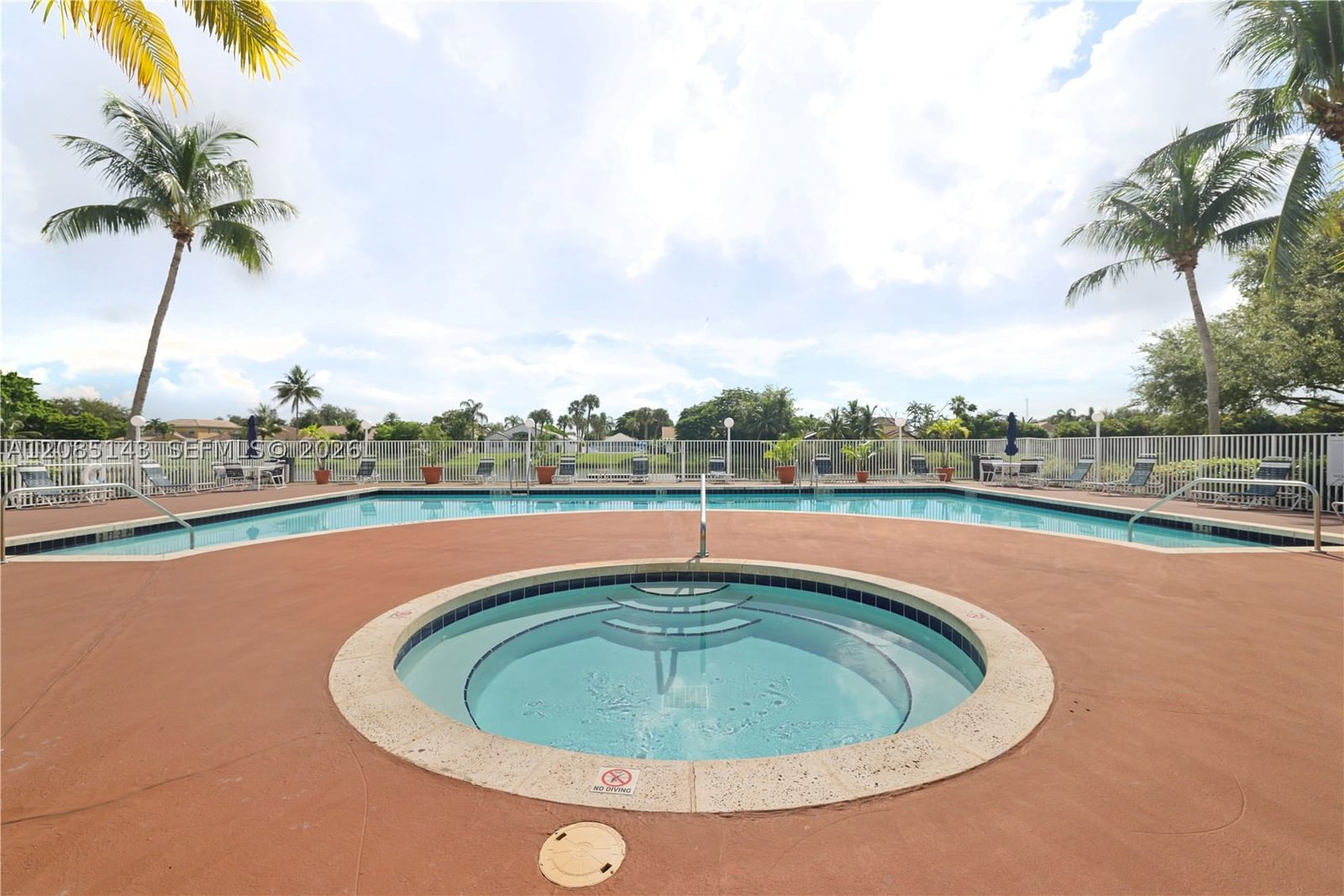 Real estate property located at 2440 33rd St #1803, Broward, Sailboat Pointe Condo, Oakland Park, FL