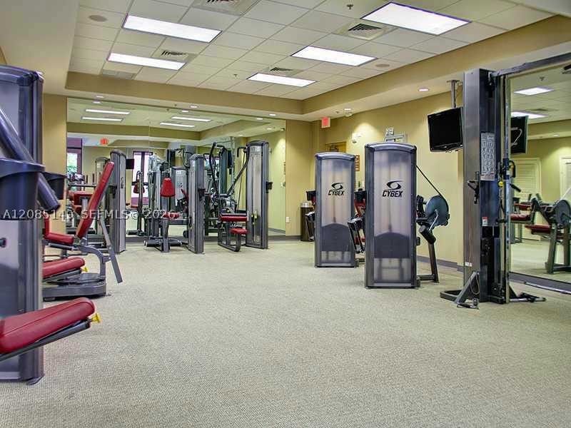 Real estate property located at 8395 73rd Ave #309, Miami-dade, Colonnade At Dadeland Sw, Miami, FL