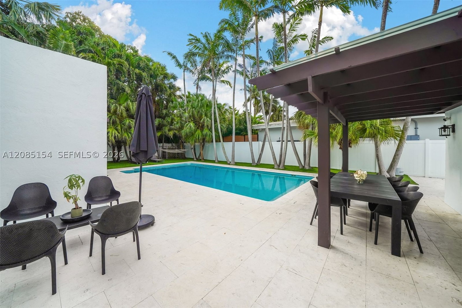 Real estate property located at 5237 La Gorce Drive, Miami-dade, Beach View Sub, Miami Beach, FL