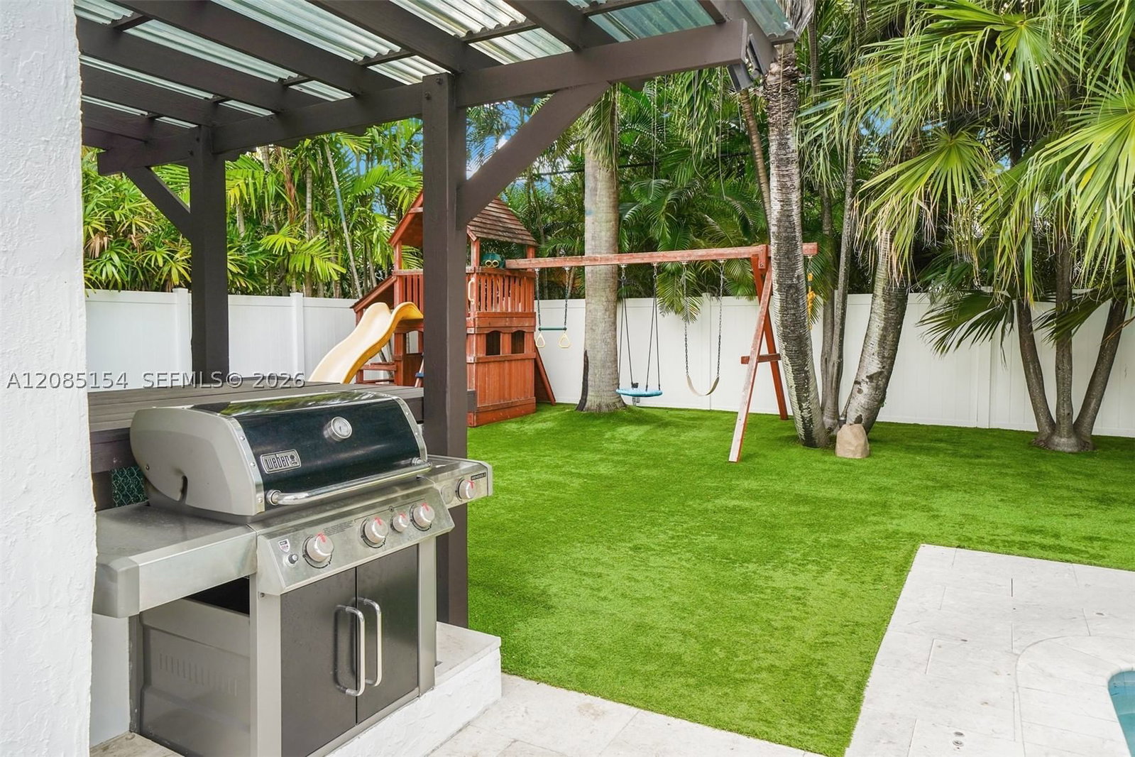 Real estate property located at 5237 La Gorce Drive, Miami-dade, Beach View Sub, Miami Beach, FL