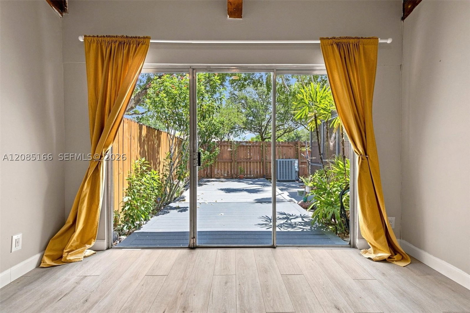 Real estate property located at 2221 Buttonwood Ave, Broward, Cedarwoods At Pembroke Lak, Pembroke Pines, FL