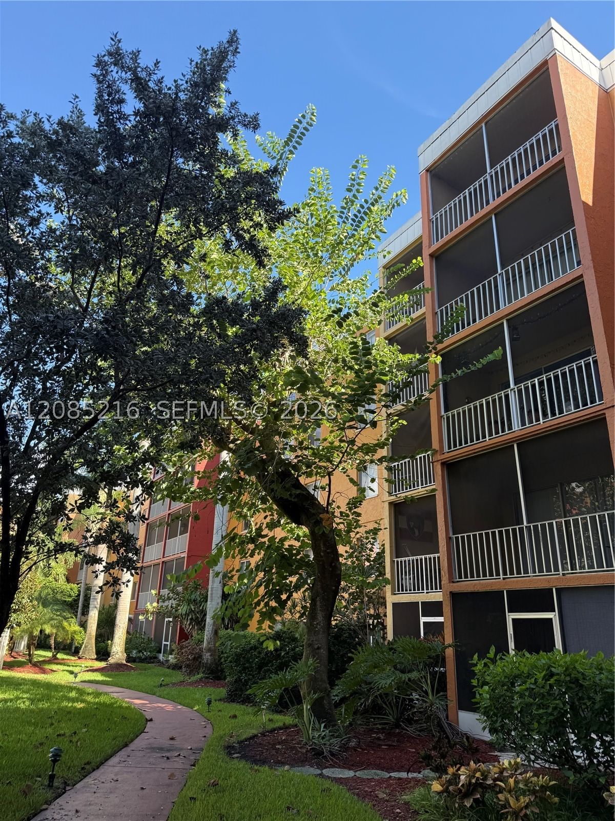 Real estate property located at 2366 E Mall Dr #308, Lee, Towers Condo, Fort Myers, FL