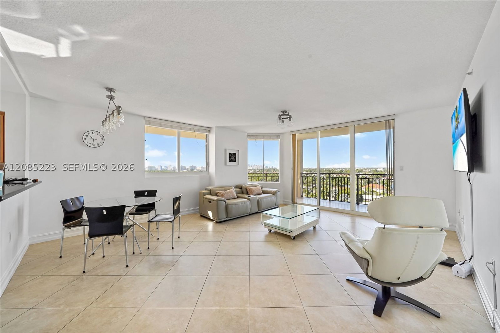 Real estate property located at 2001 Ocean Blvd #1002 S, Broward, The Veu Condo, Fort Lauderdale, FL