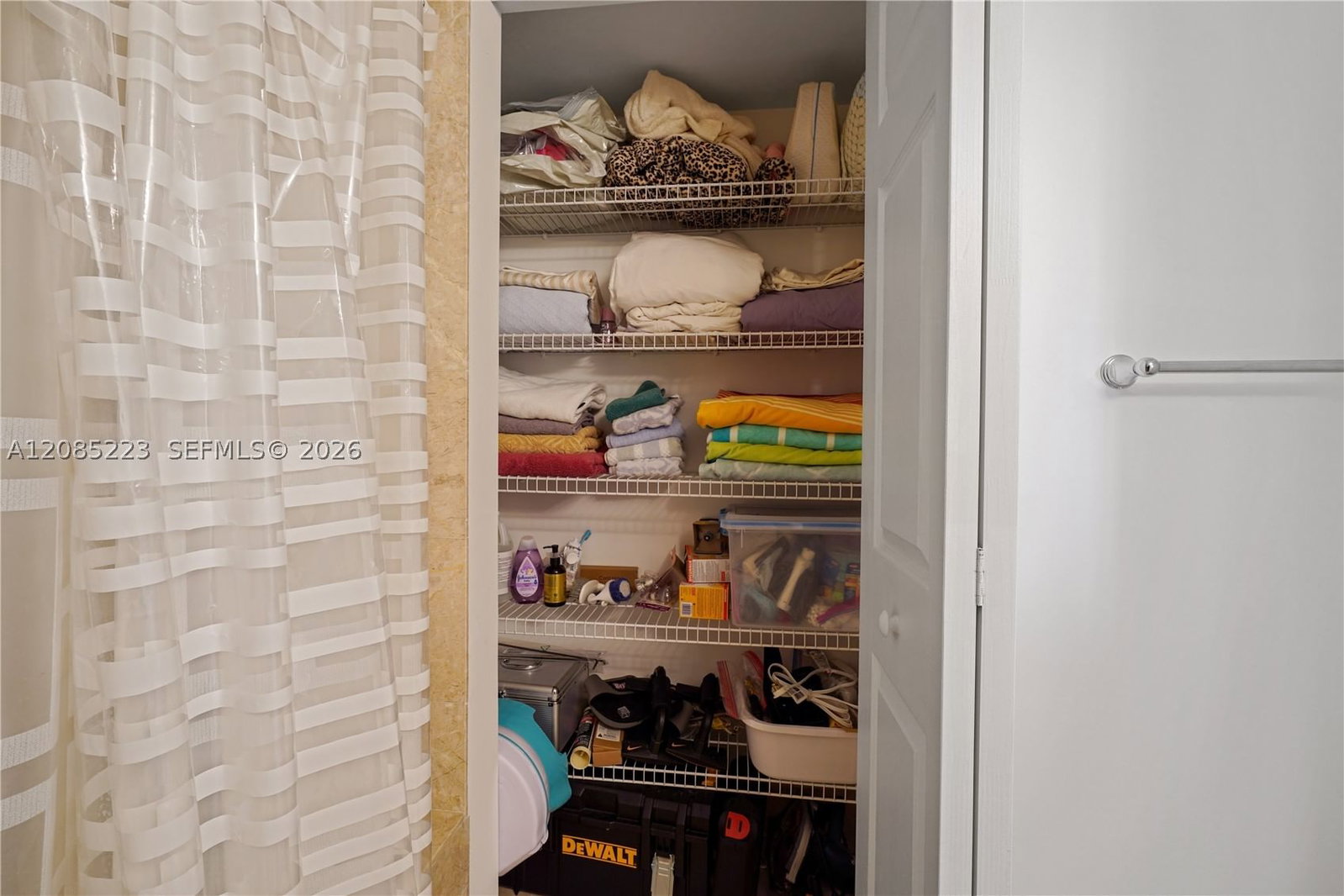 Real estate property located at 2001 Ocean Blvd #1002 S, Broward, The Veu Condo, Fort Lauderdale, FL