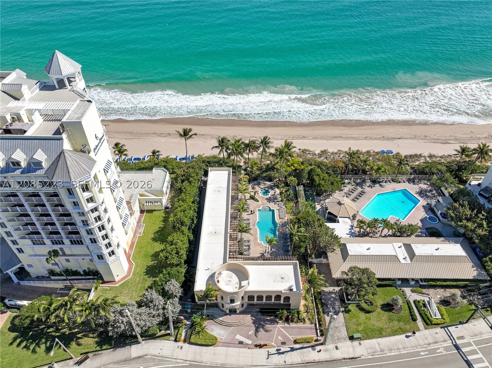 Real estate property located at 2001 Ocean Blvd #1002 S, Broward, The Veu Condo, Fort Lauderdale, FL