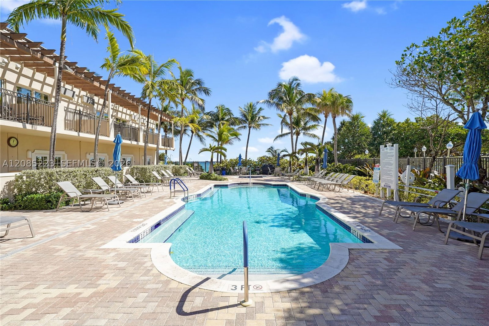Real estate property located at 2001 Ocean Blvd #1002 S, Broward, The Veu Condo, Fort Lauderdale, FL