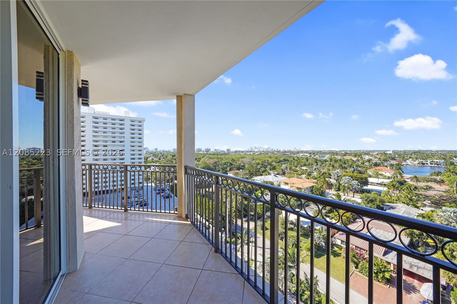 Real estate property located at 2001 Ocean Blvd #1002 S, Broward, The Veu Condo, Fort Lauderdale, FL