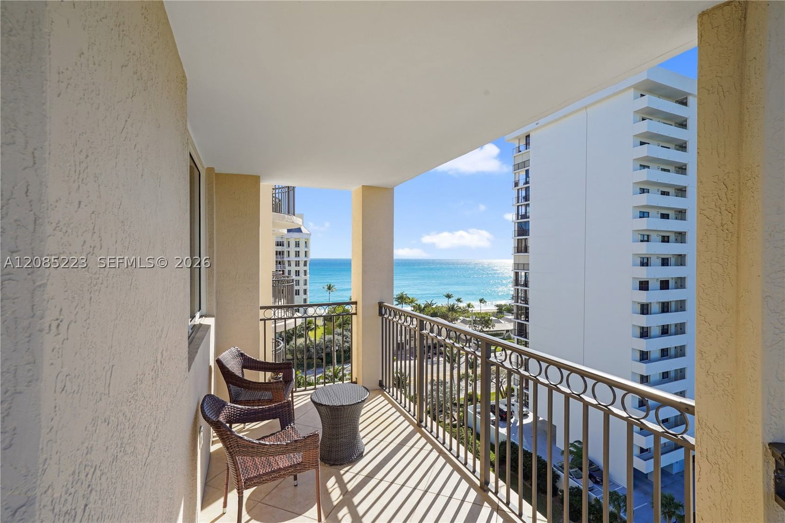 Real estate property located at 2001 Ocean Blvd #1002 S, Broward, The Veu Condo, Fort Lauderdale, FL