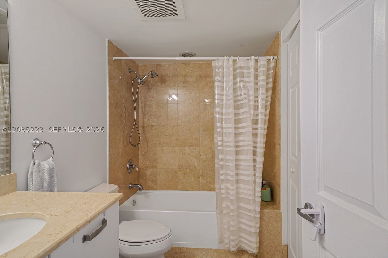 Real estate property located at 2001 Ocean Blvd #1002 S, Broward, The Veu Condo, Fort Lauderdale, FL