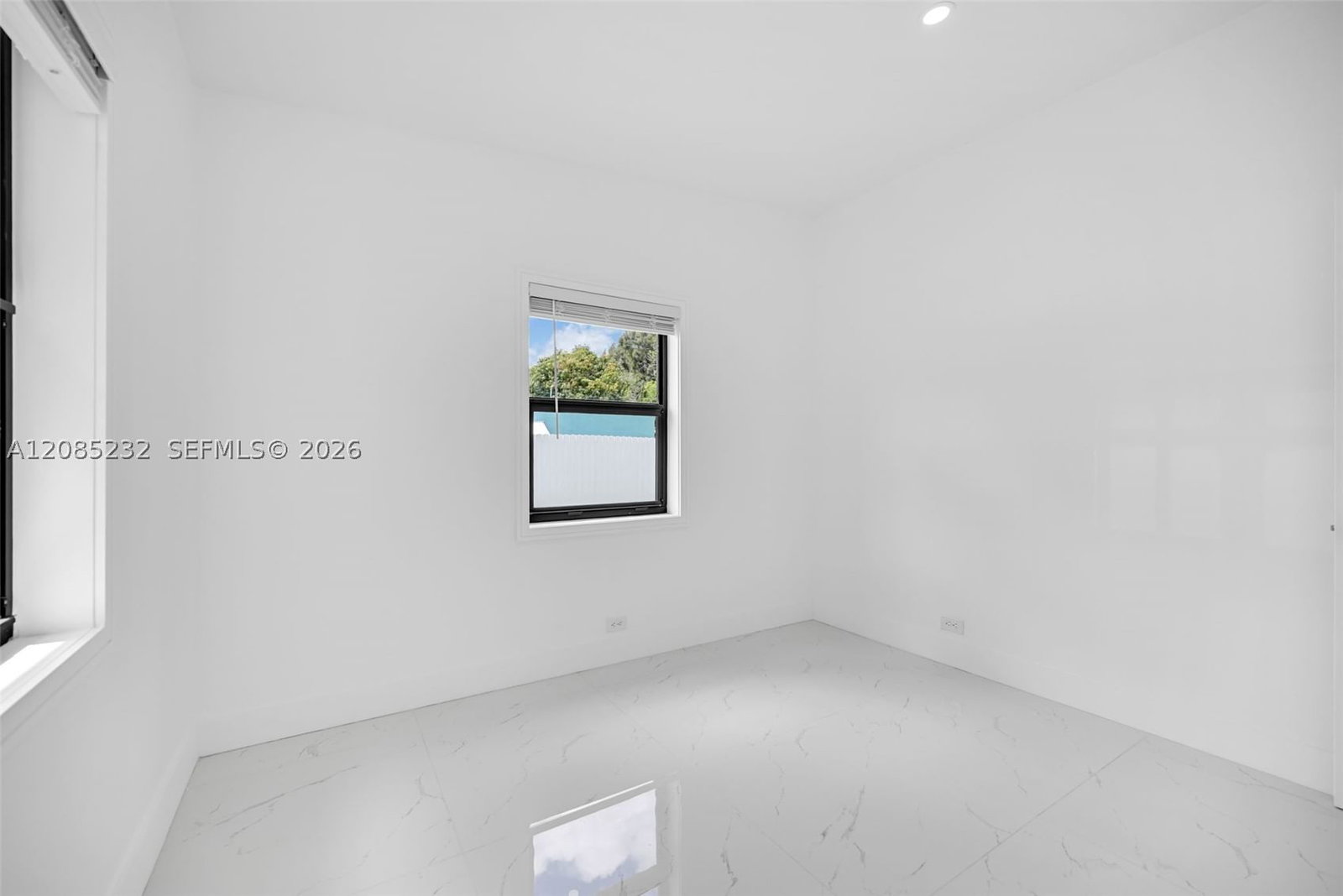 Real estate property located at 16410 22nd Ct, Miami-dade, Bunche Park, Miami Gardens, FL