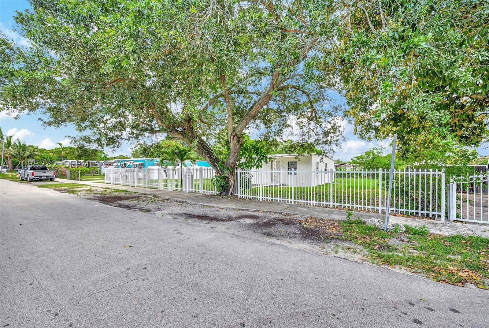 Real estate property located at 16410 22nd Ct, Miami-dade, Bunche Park, Miami Gardens, FL
