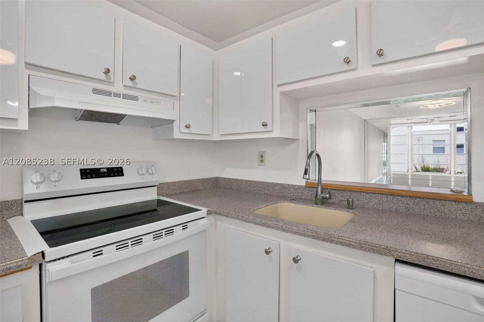 Real estate property located at 1820 81st Ave #3416, Broward, *courtyards Of Broward Con, North Lauderdale, FL