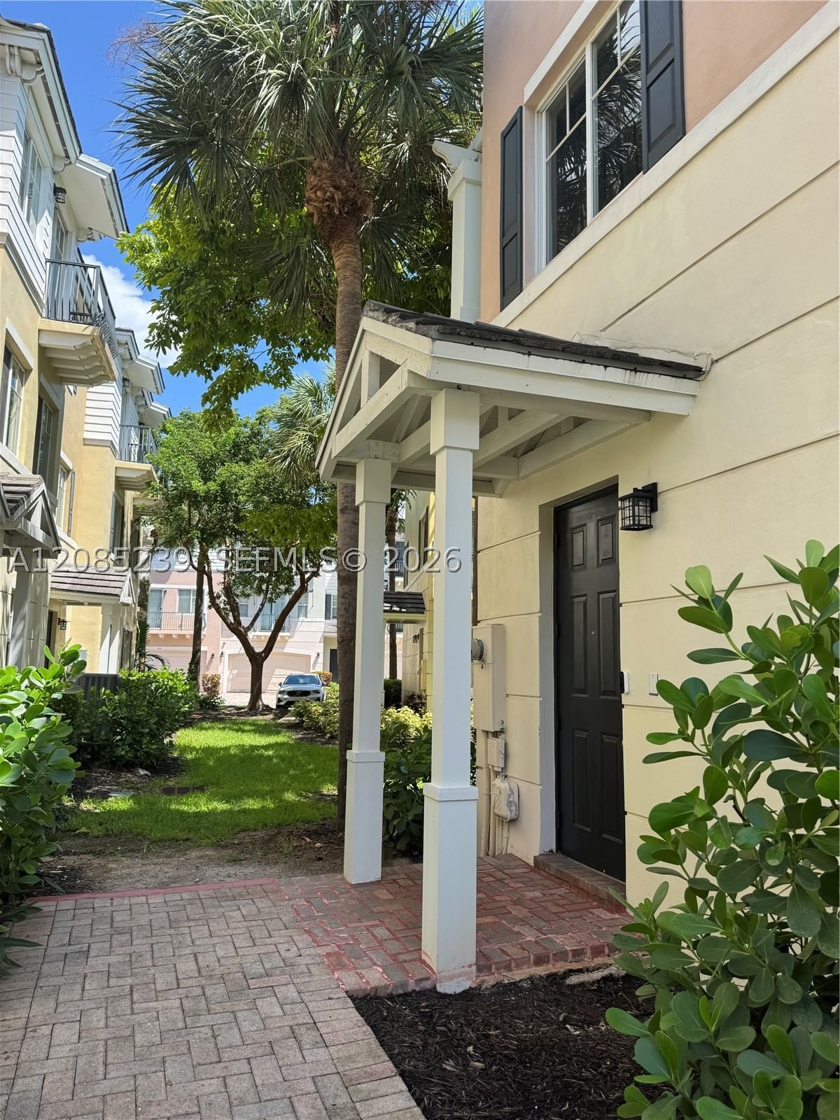 Real estate property located at 500 39th Cir, Palm Beach, Vistazo At Boca Raton, Boca Raton, FL