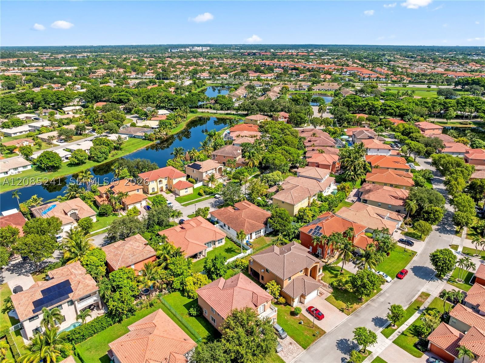 Real estate property located at 2133 118th Ave, Broward, Villages Of Renaissance, Miramar, FL