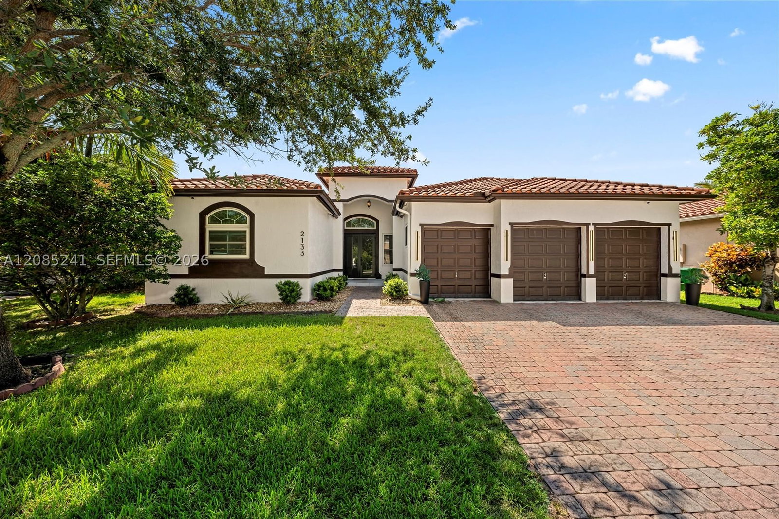 Real estate property located at 2133 118th Ave, Broward, Villages Of Renaissance, Miramar, FL