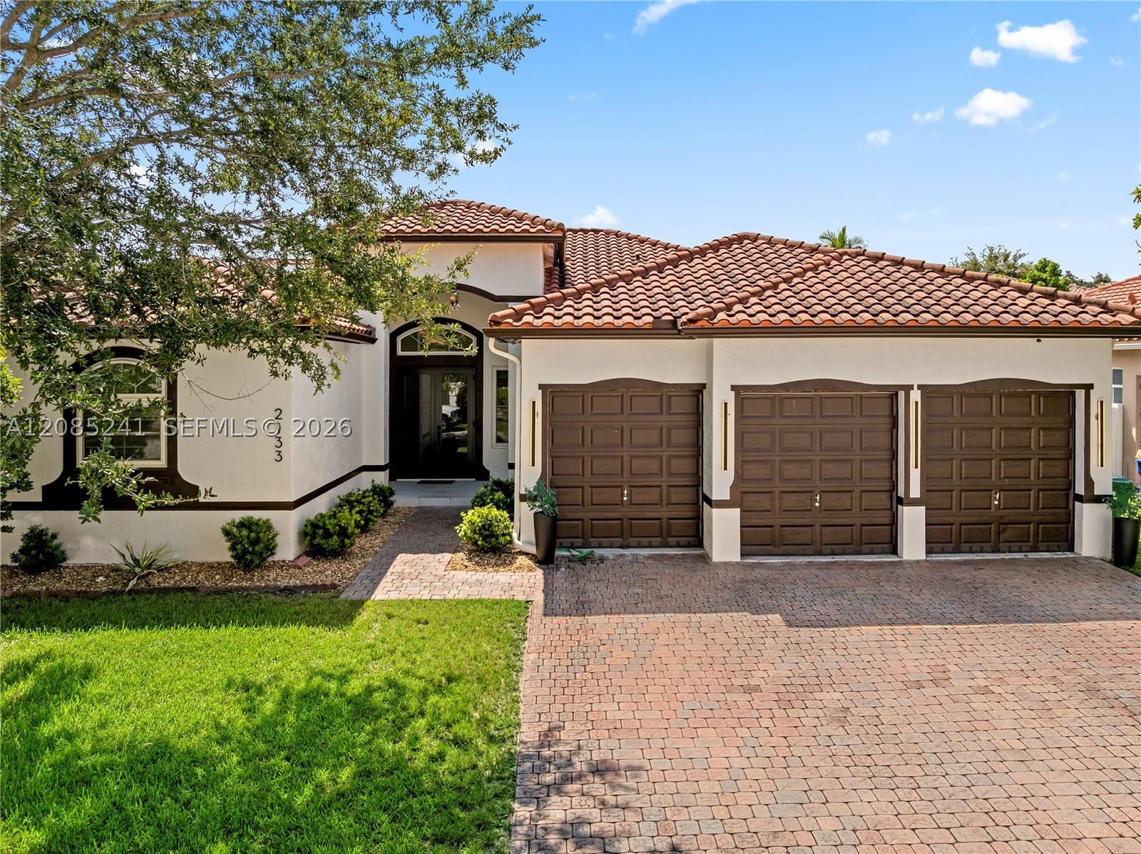Real estate property located at 2133 118th Ave, Broward, Villages Of Renaissance, Miramar, FL