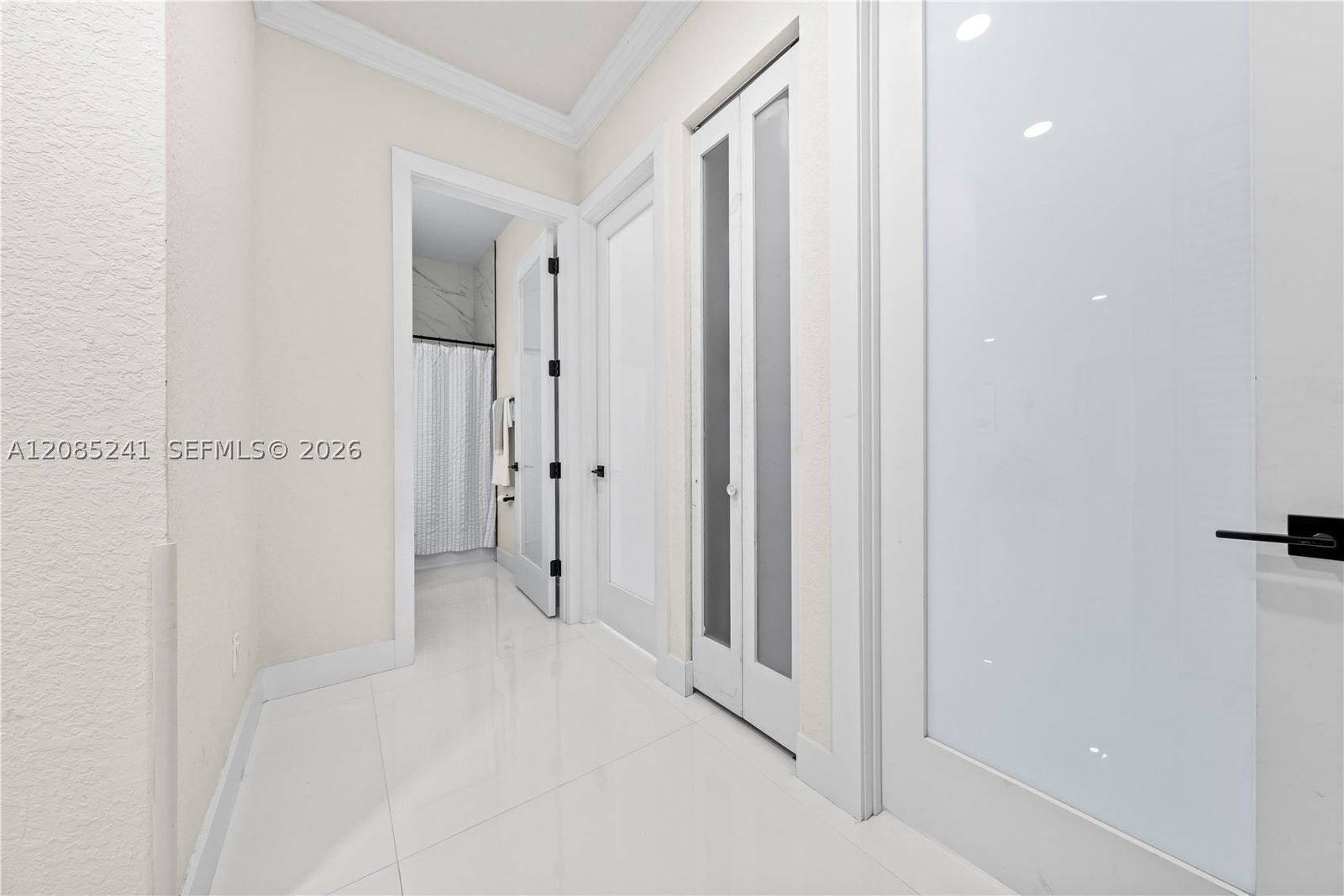 Real estate property located at 2133 118th Ave, Broward, Villages Of Renaissance, Miramar, FL