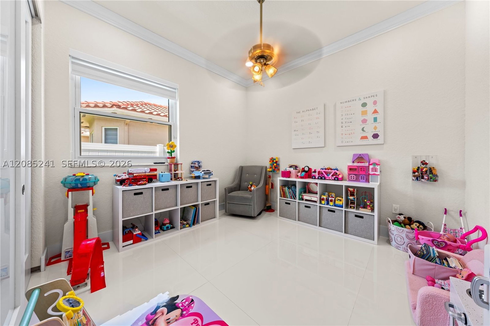 Real estate property located at 2133 118th Ave, Broward, Villages Of Renaissance, Miramar, FL