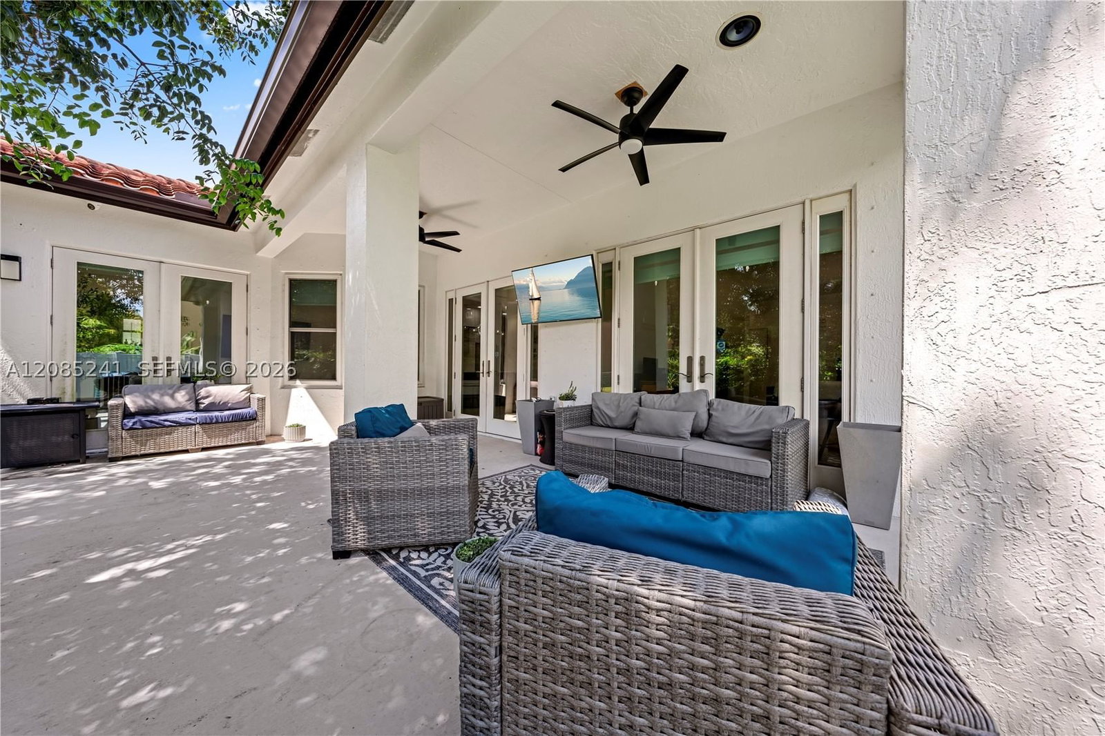 Real estate property located at 2133 118th Ave, Broward, Villages Of Renaissance, Miramar, FL